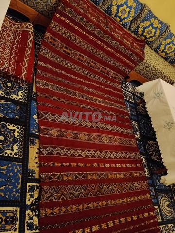 حمل رفيع للبيع