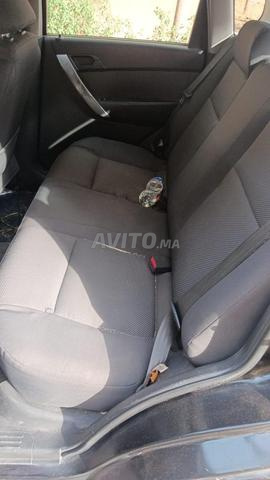 Voiture à vendre en bon état - 2