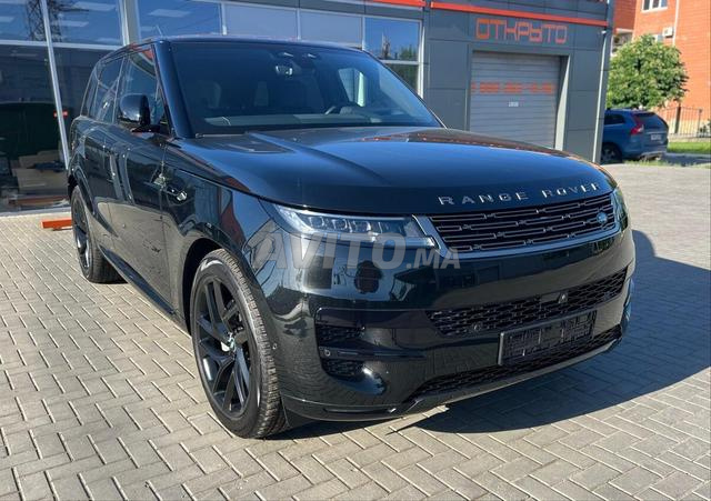 لاند روفر رينج روفر سبورت D250 الجيل الثالث، 2023