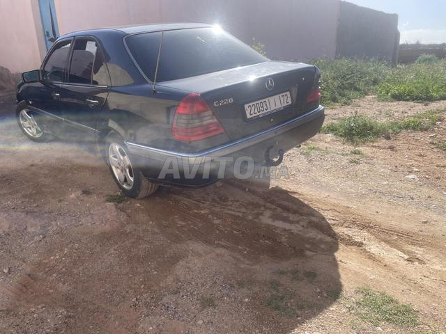 مرسيدس-بنز 220 ديزل يدوية 1995 في الجديدة - 2