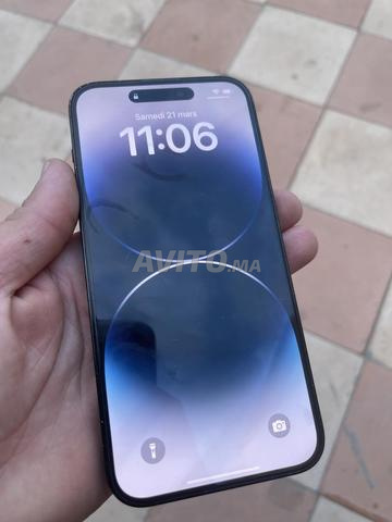 iPhone 14 Pro Max 128Go 84 officiel jamais réparé