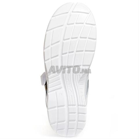 Chaussure de sécurité blanche (Safety Sandal) en excellent état - 2