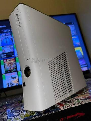 Xbox 360 neuve pleine de jeux - 2