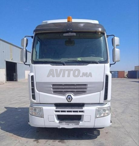 Renault 440 modèle 2010 - 2