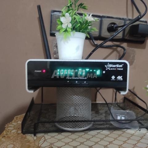 Récepteur StarSat Sr-X7 Extreme 4K avec VIP