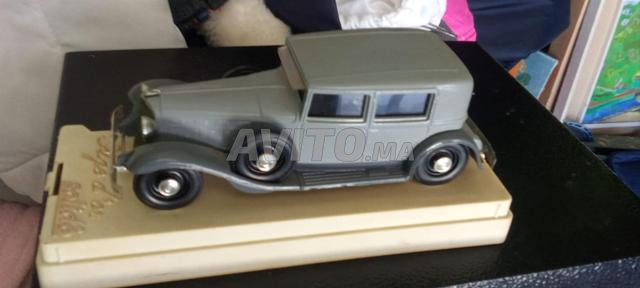 Voiture miniature de collection - 2