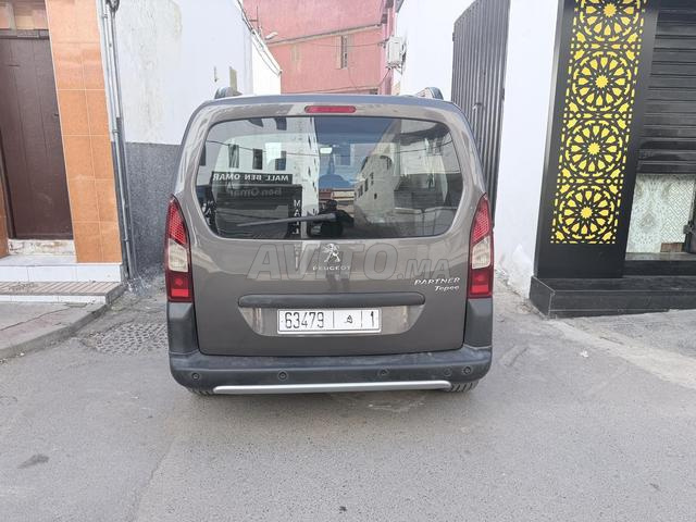 بيجو بارتنر ديزل يدوية 2017 في الرباط - 2