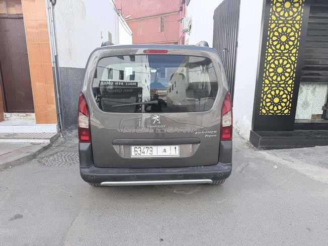 Peugeot Partner Diesel Manuelle 2017 à Rabat