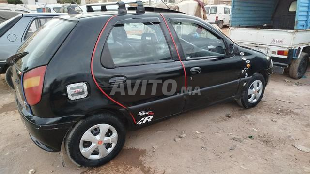 Fiat Palio Essence propre - 2