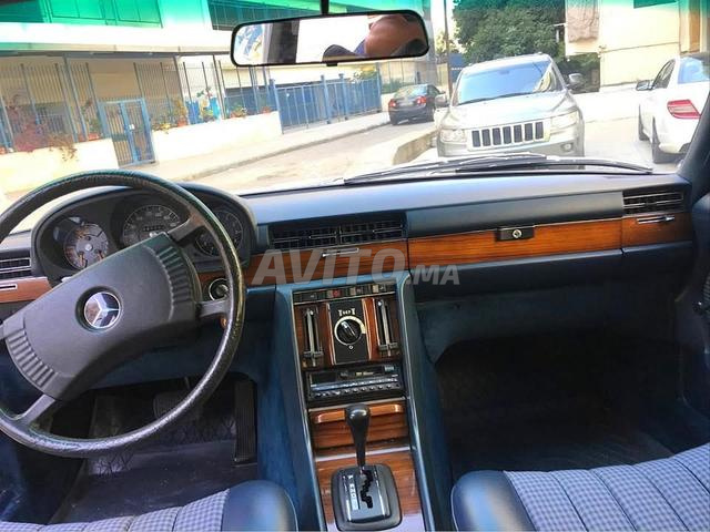 Mercedes-Benz 280 SE - 2