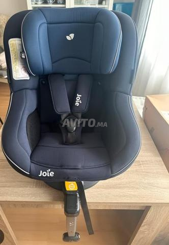 Siège auto ISOFIX rotatif de la marque Joie