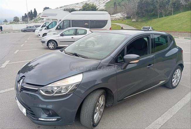 Renault Clio Diesel Manuelle 2018 à Tétouan