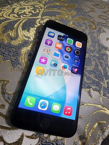 iPhone SE 3ème Génération - 2