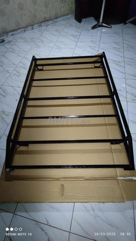 Porte bagage. Kongo. Partnir