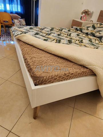 Chambre à coucher complète - 2