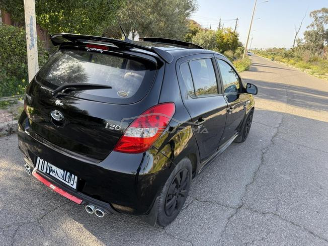 Hyundai i20 Essence Manuelle 2013 à Tamensourt