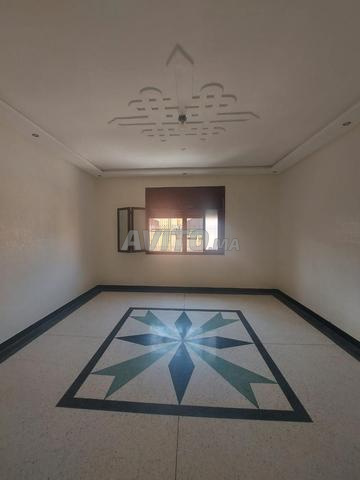 إيجار طابق واسع من فيلا 2 غرفة نوم - 2