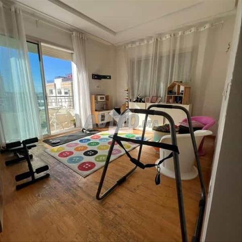 168964-شقة للإيجار بـ 13000 درهم في Oasis - 2