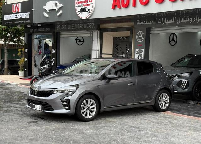 رينو كليو بنزين أوتوماتيك 2024 في تطوان - 2