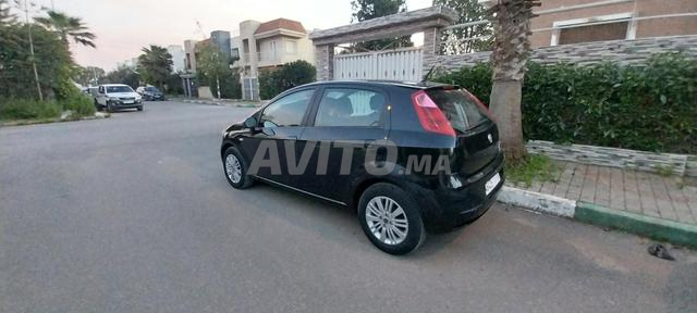 Fiat Punto Essence Automatique 2010 à Casablanca - 2