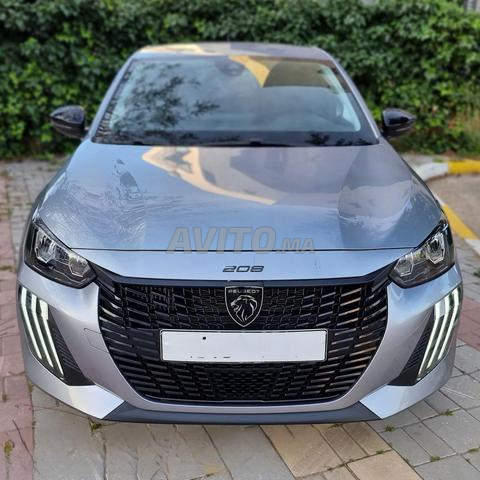 Peugeot 208 2024