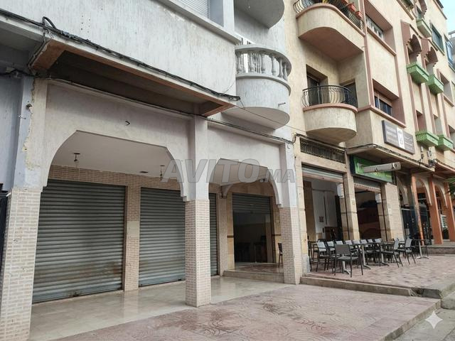 Local commercial usage stockage - 2