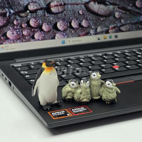 LENOVO Thinkpad E14 Gen7 / Ryzen 5 230 /  760M - 2