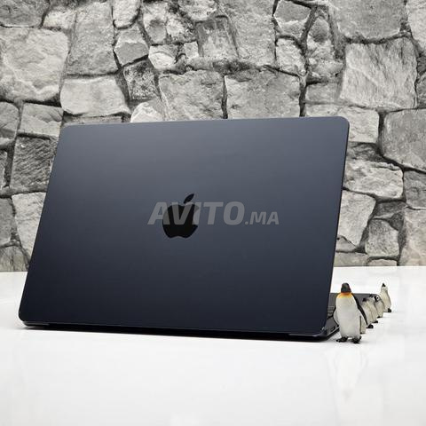 آبل ماك بوك اير 2024 / M3 / AZERTY - 2