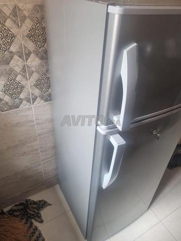 ثلاجة للبيع - 2