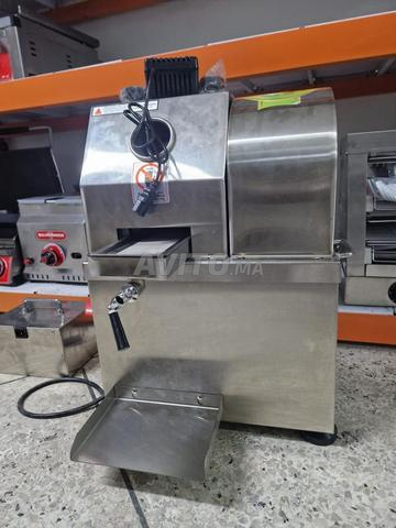 آلة قصب السكر