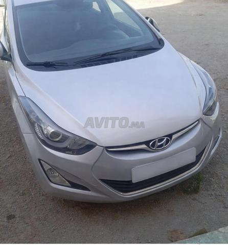 Hyundai Elantra 2017 Automatique – Très bon état - 2