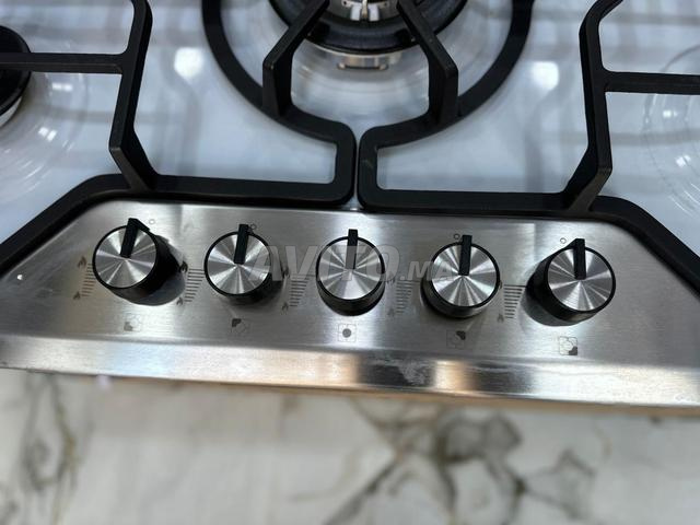 Plaque encastrée - 2