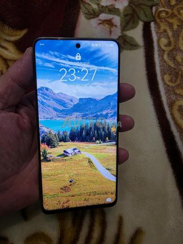 Huawei nova9 SE 128 go en très bon - 2