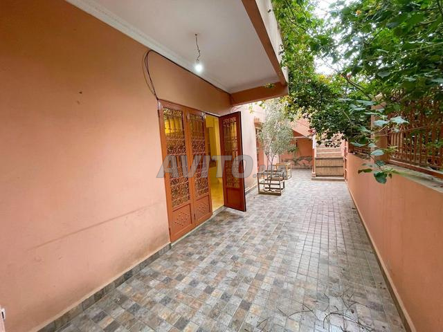 Rez de chaussée à louer vide à Gueliz - 2