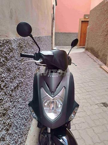 كيمكو أجليتي - 2