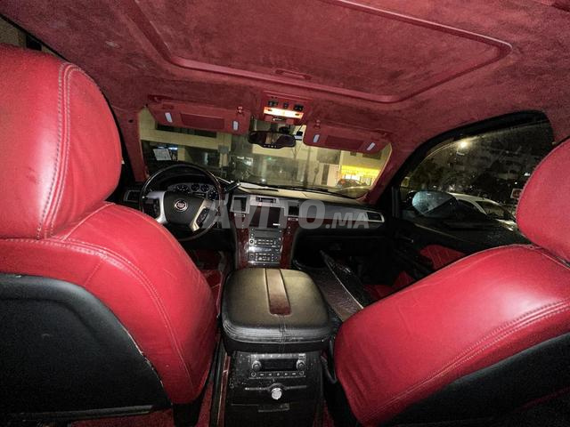 Cadillac Escalade Essence Automatique 2010 à Rabat - 2