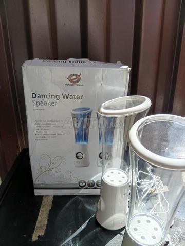 مكبرات صوت الماء الراقصة - 2