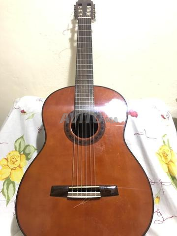 جيتار فالنسيا