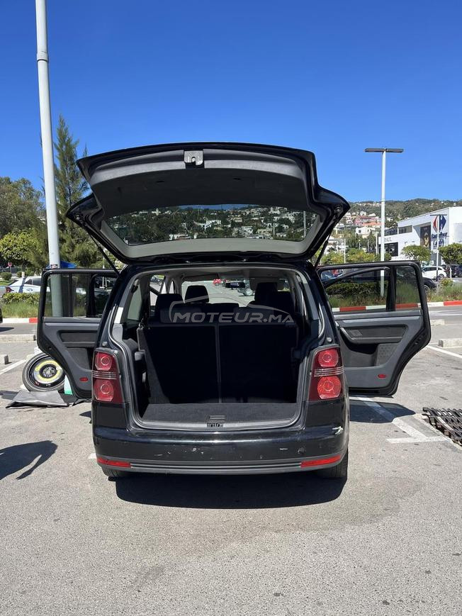 Volkswagen Touran Diesel Manuelle 2010 à Tanger