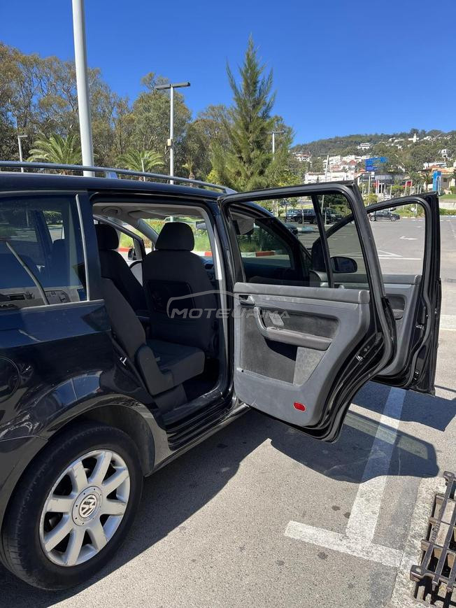Volkswagen Touran Diesel Manuelle 2010 à Tanger