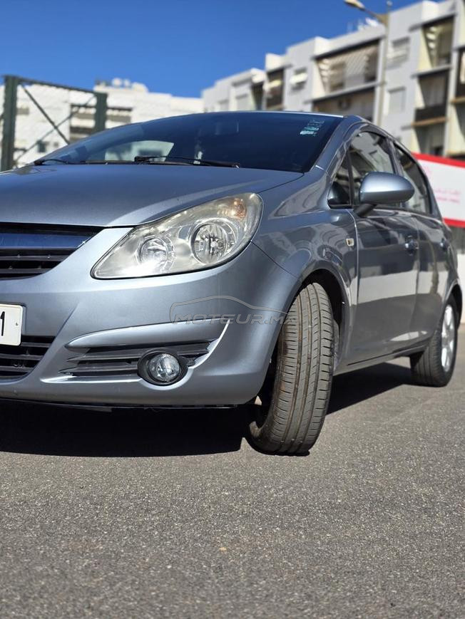 opel corsa essance 