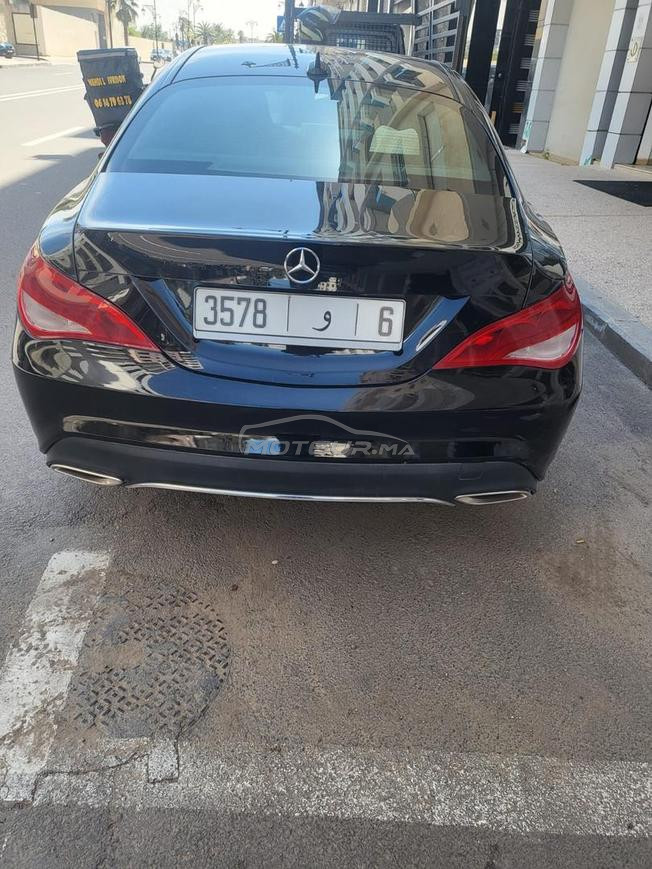 Mercedes-Benz 180 Diesel Automatique 2017 à Fès