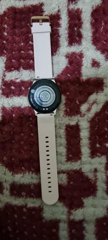 Montre connectée pour femmes et sport - 2