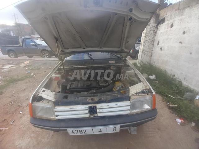 Peugeot 205 - 2