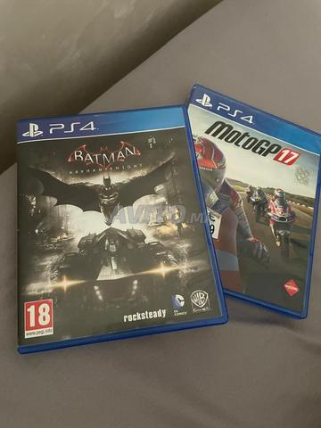 بلاي ستيشن 4 برو مع يد تحكم واحدة - 2