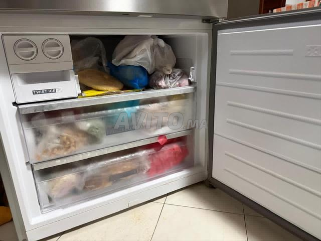 ثلاجة Whirlpool - 2