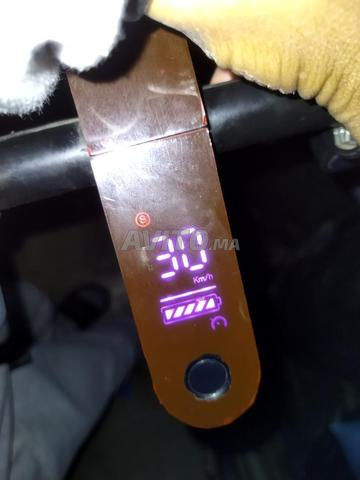 Trotinettes d'occasion à vendre, jamais déballées - 2