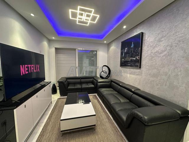 Chambre salon meublé à louer mensuellement à Prestigia - 2