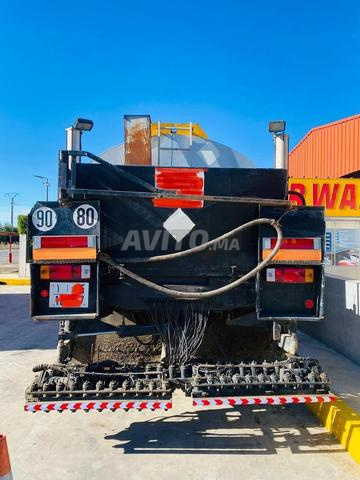 Épandeuse de bitume - 2