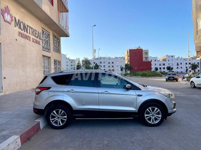 Ford Kuga 2018 6 chevaux - 2